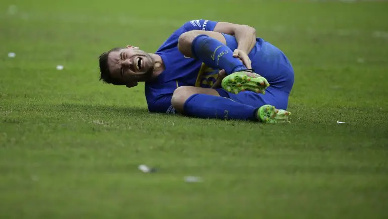 Una nueva lesión obligó a Fernando Gago