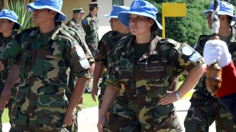Cascos azules o forros azules?