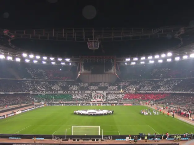 Estadios mundialistas ;fantasmas o en el olvido
