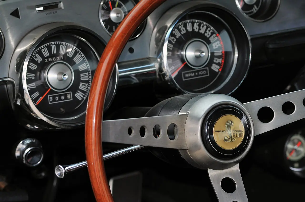 +5 si te gusta el Ford Mustang Shelby GT500 Eleanor