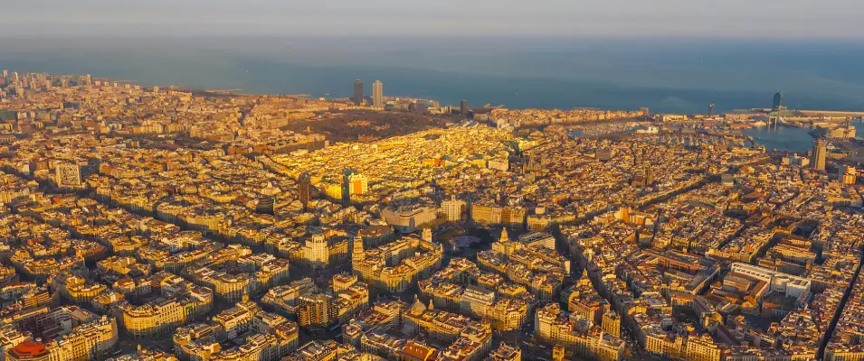 Barrios y rincones privilegiados de Barcelona para estudiar