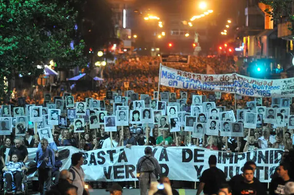 Se hizo la Marcha del Silencio en Montevideo