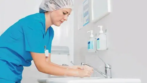 Jabon antibacterial NO sirve