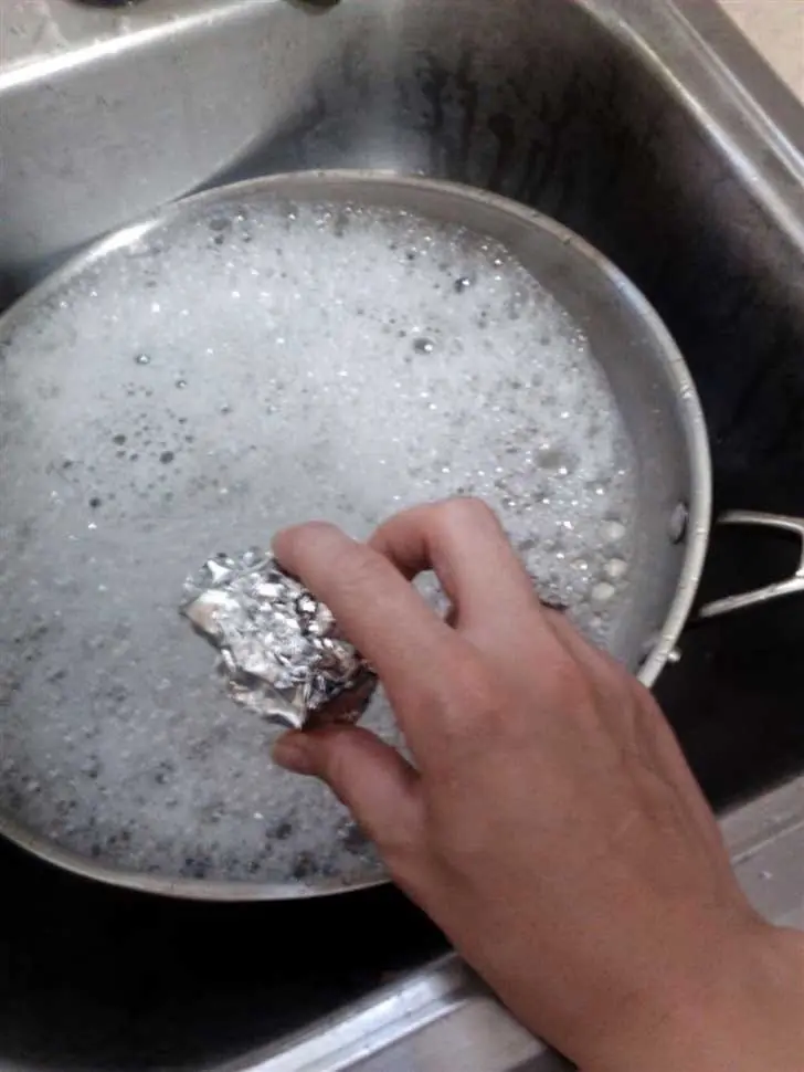 10 cosas que puedes hacer con el económico papel aluminio