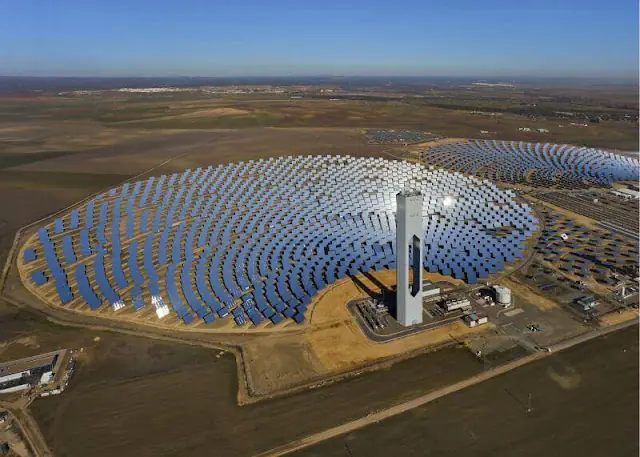 Chile construye planta solar que va a producir energía