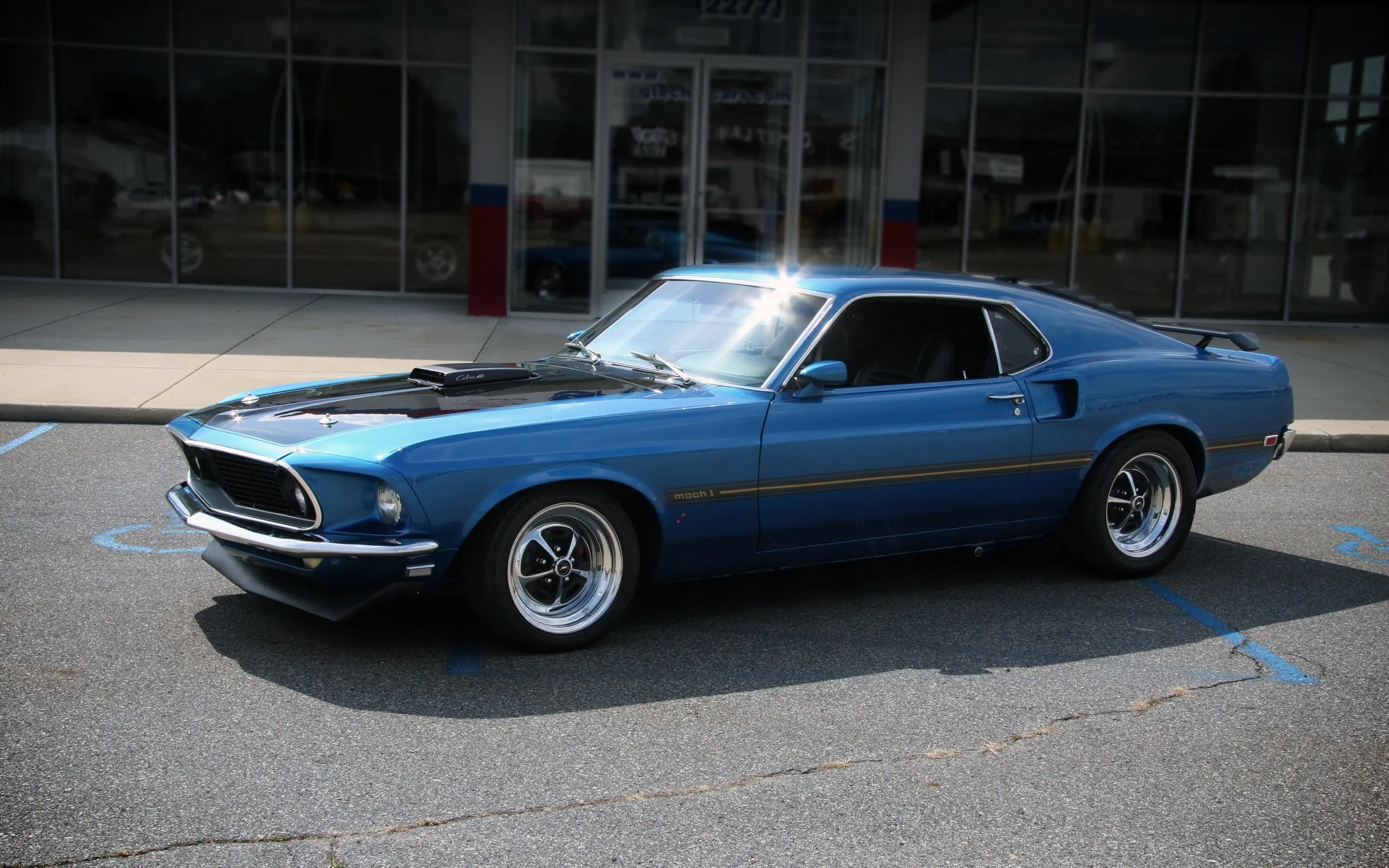 Muscle Cars o exoticos (cual elejis) pasa y comenta