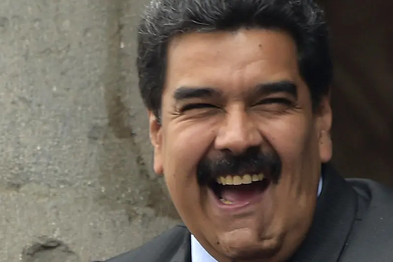 Vzla:Maduro "No hay que dejarse masturbar, masturbar"