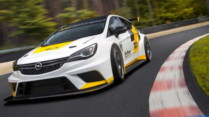 Opel Astra TCR: el Astra más radical