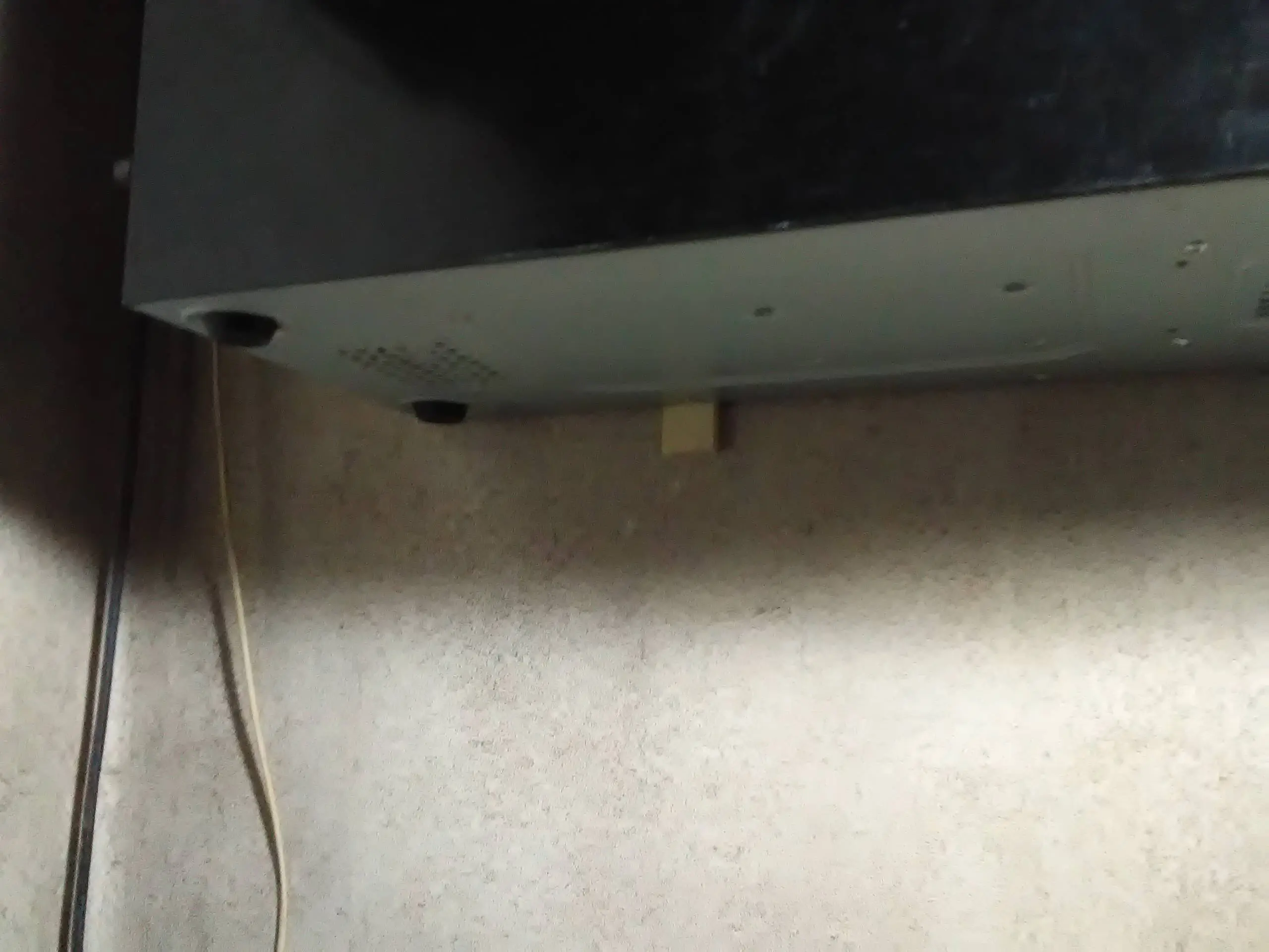 Colga la PC en la pared, Facil