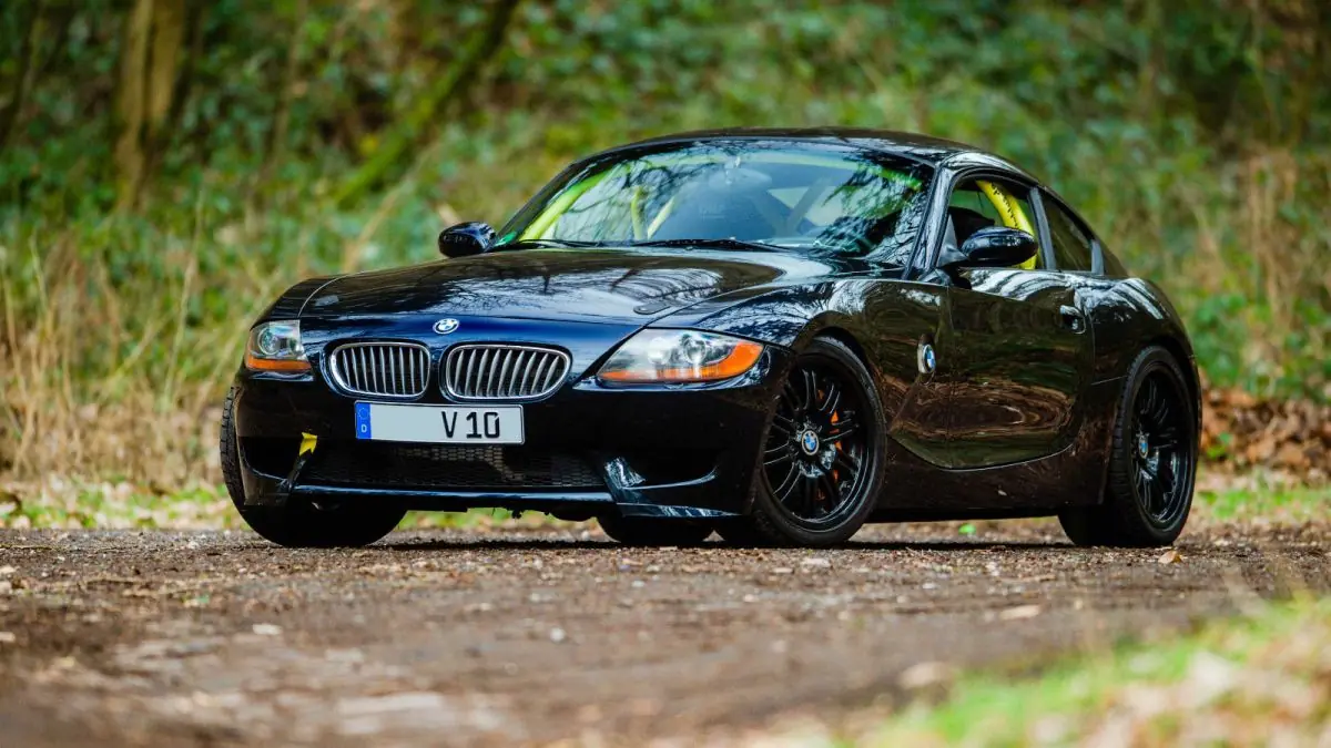 Bmw Z4 con motor v10 de 8.3L de 550cv y 750nm de par