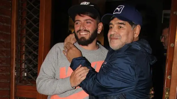 Padres que reconocieron a sus hijos cuando necesitaron un ri