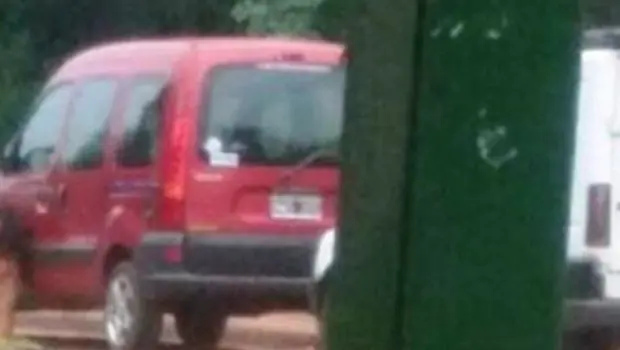 insólito Se desnudó en la calle para que no la dejara el nov