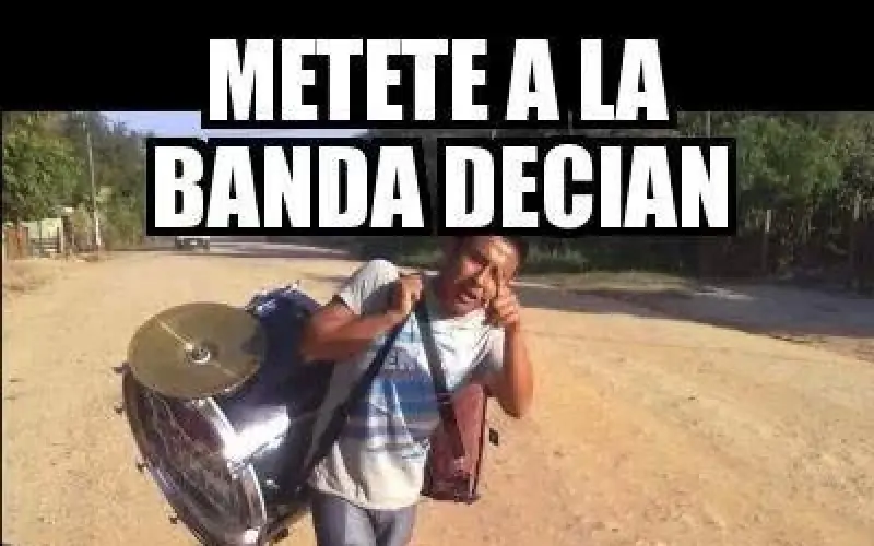 humor media tarde noche