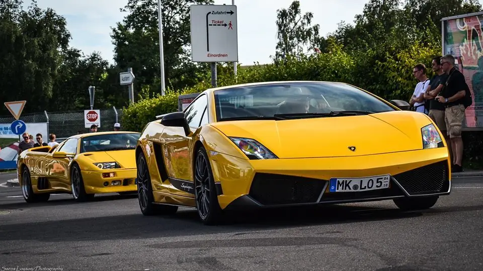 aventador sv