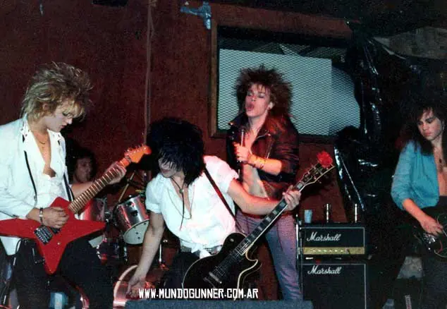 Guns N' Roses - Historia Guns N' Roses - Historia