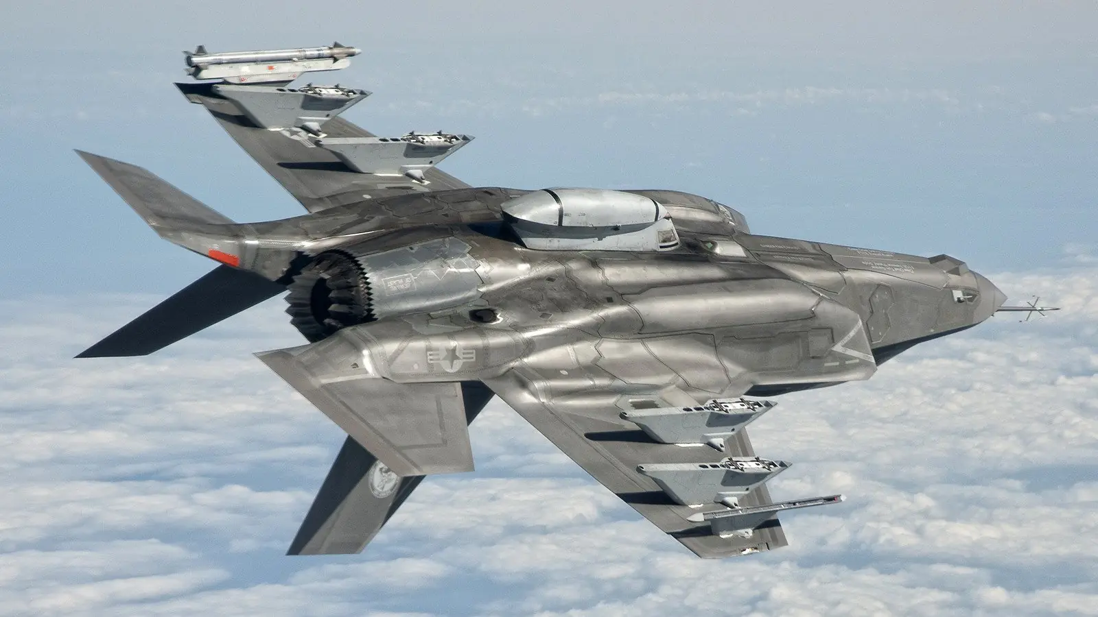 El F-35 el mas caro pero también el mas moderno