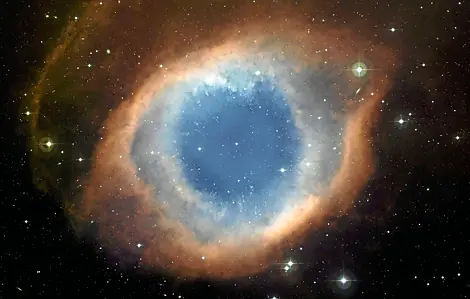 La Nebulosa Helix o "El Ojo de Dios" La Nebulosa Helix o "El Ojo de Dios"