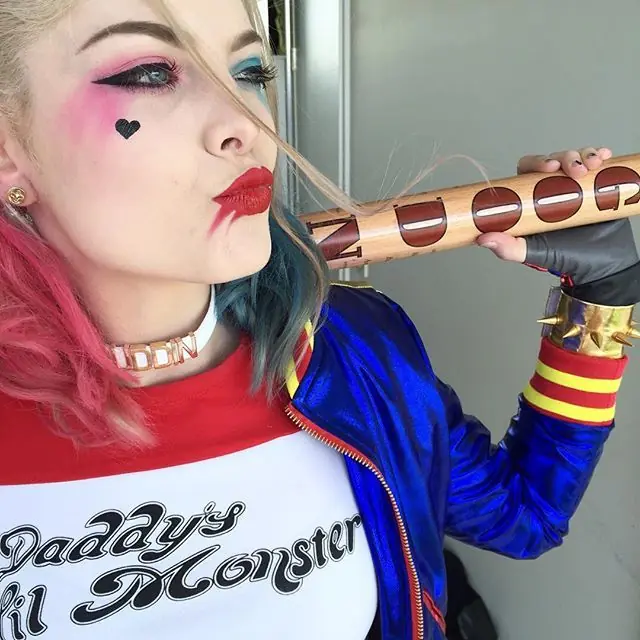cosplayer