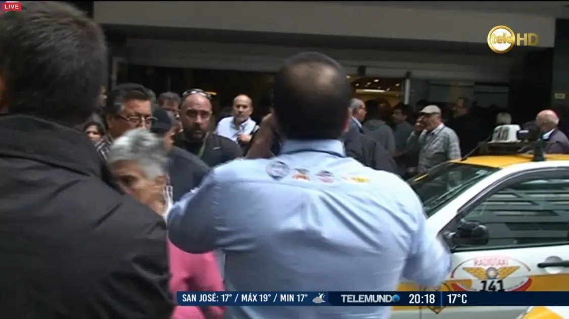 Uruguay - Taxis, apretadas, guita, poder, uber y monopolios