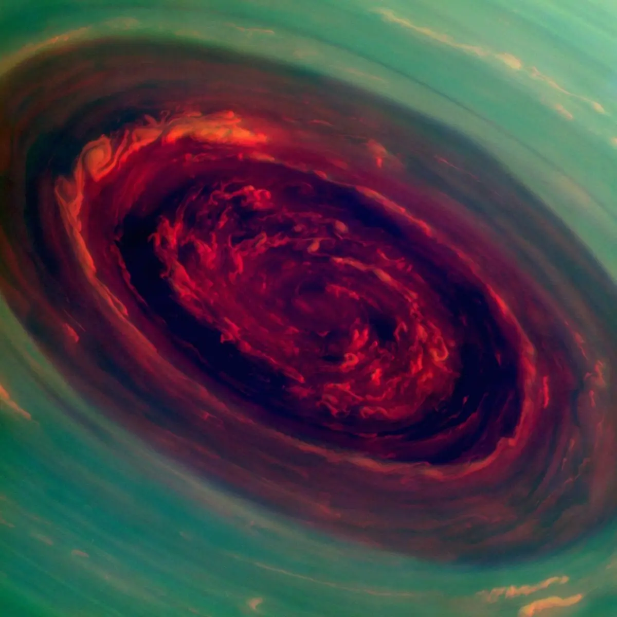 Imágenes de Saturno tomadas por sonda Cassini