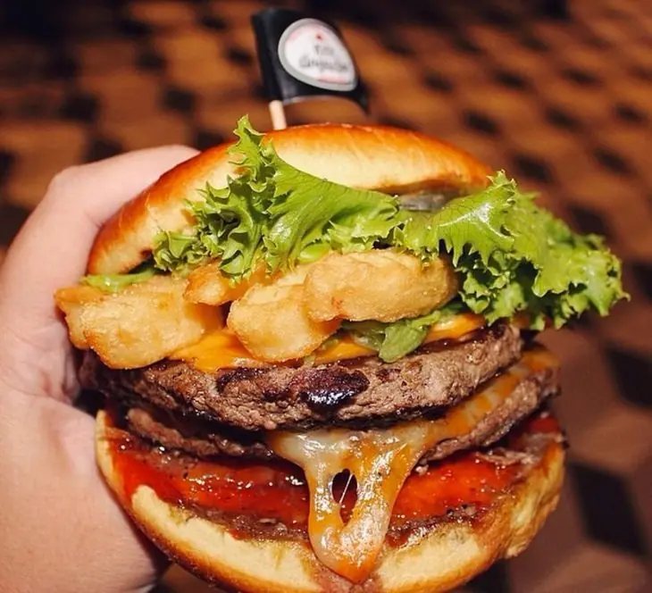 McDonald’s en París no vende ni hamburguesas ni papas fritas