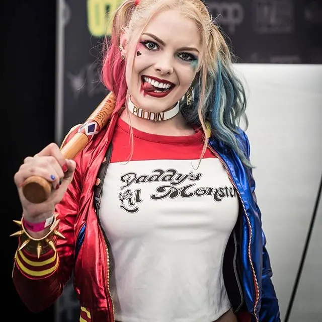 cosplayer