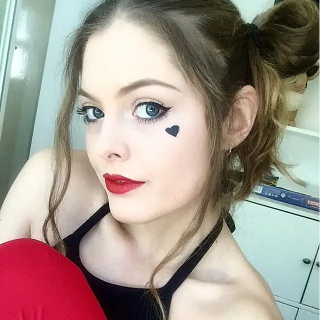 cosplayer