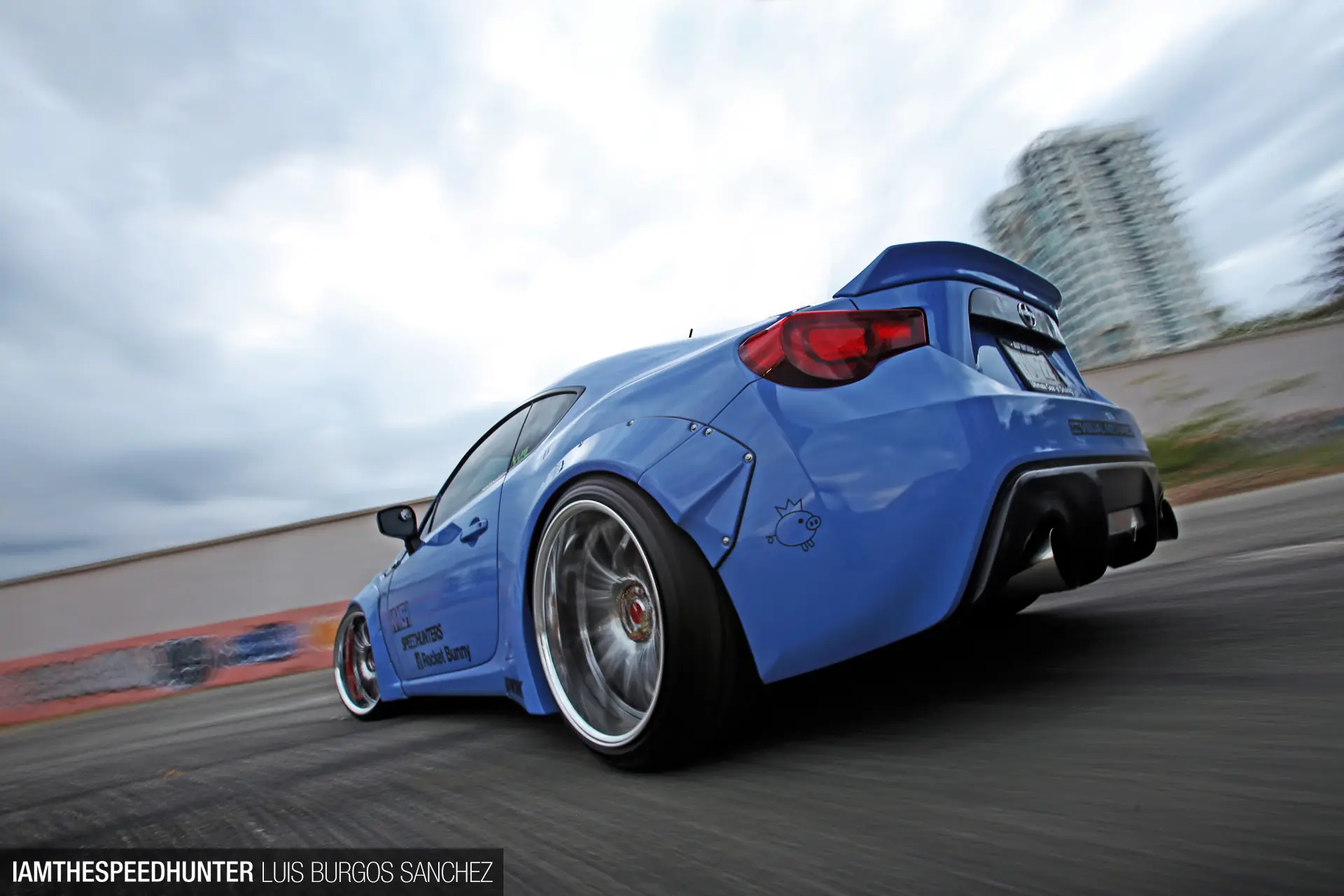 rocket bunny