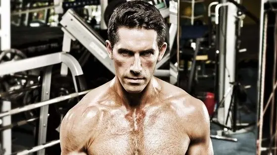 Conoce la rutina de Scott Adkins (Yuri Boyka)