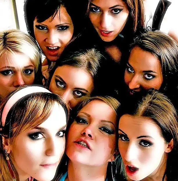 ¿Que es un Reverse Gangbang?