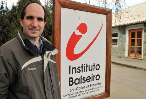 El Einstein argentino que revoluciona la fisica