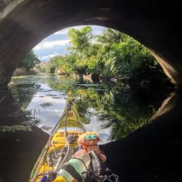 ¡50.000 km en kayak con una perrita a bordo!