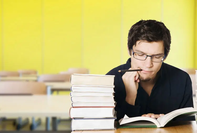 Estudiar
