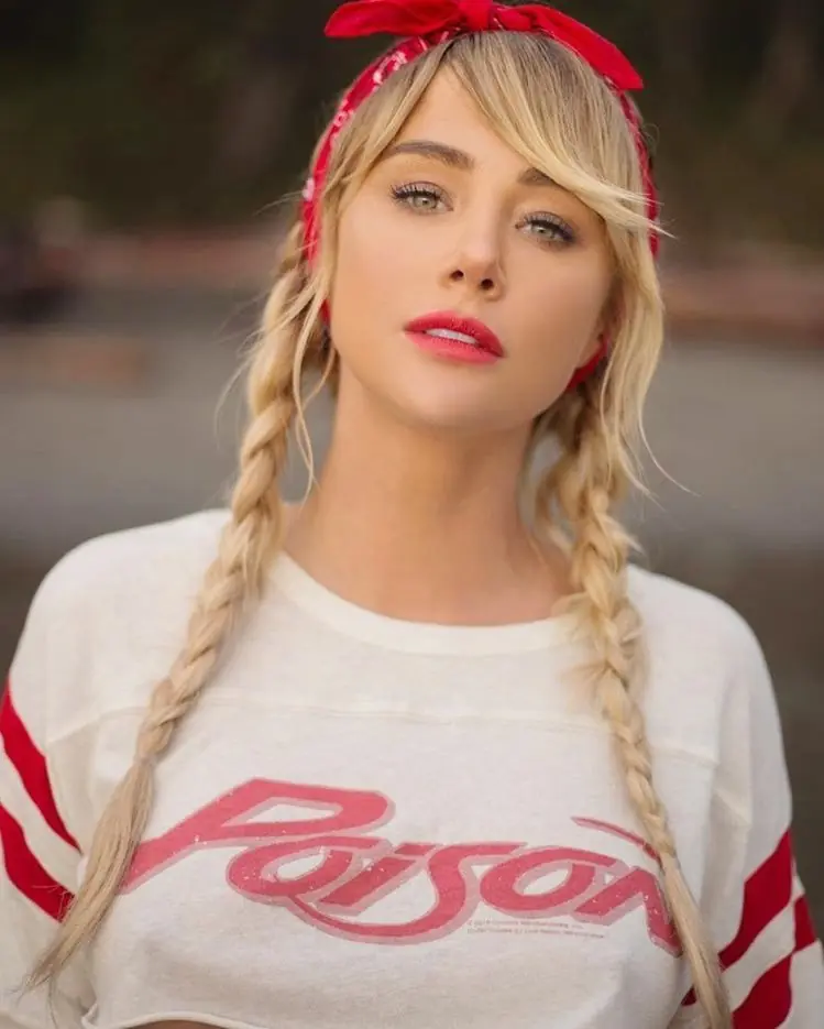 Sara Jean Underwood