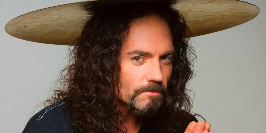 Ex baterista de Megadeth fallece en pleno concierto