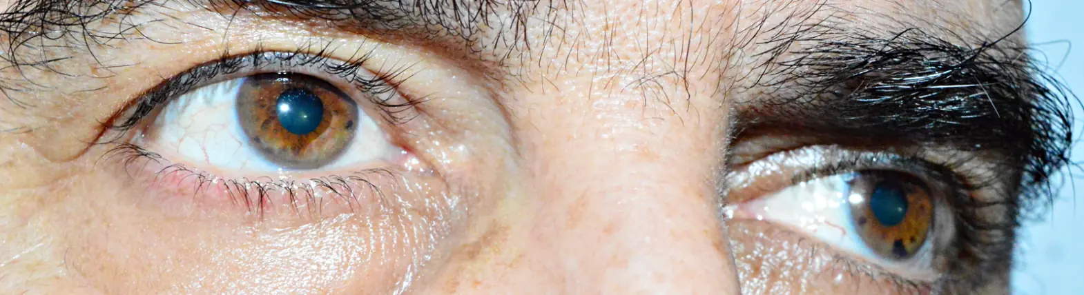 ojos verdes