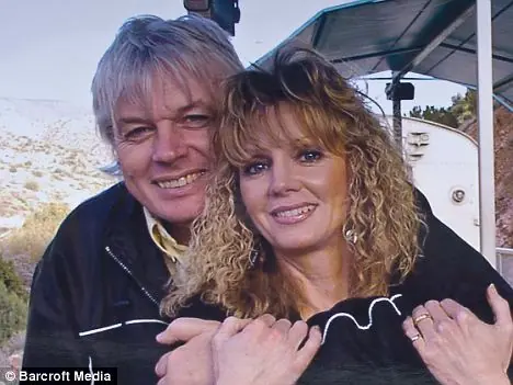 Taringuero: Dejó a la jermu porque era "extraterrestre"