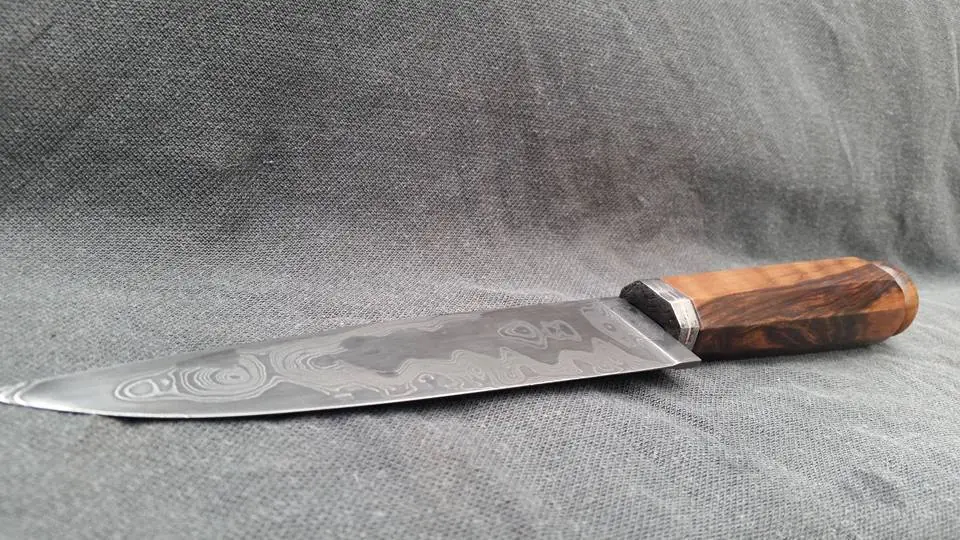 Cuchillos Artesanales.