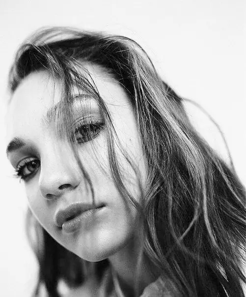 Feliz Cumple "Maddie Ziegler"