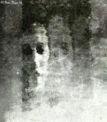 Queres tener una experiencia paranormal? Entra!