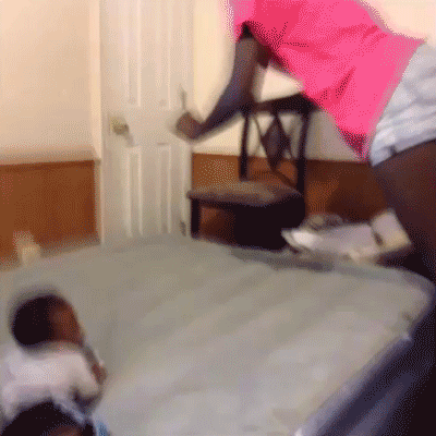 RIETE Com estos, gif entra papú y Riete