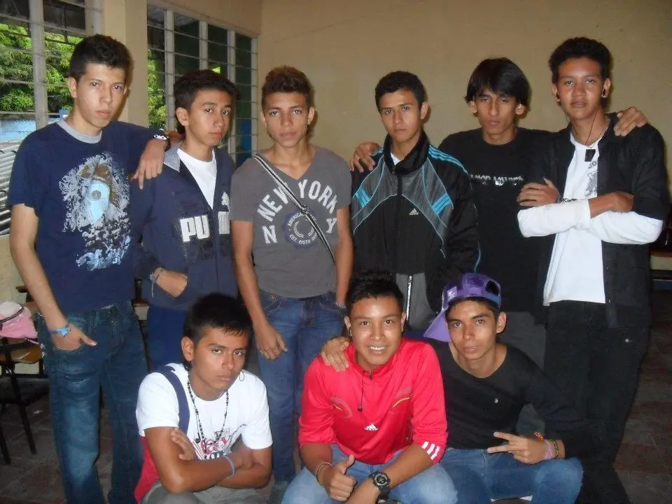 13 cosas que haciamos en la secundaria y no recordabamos