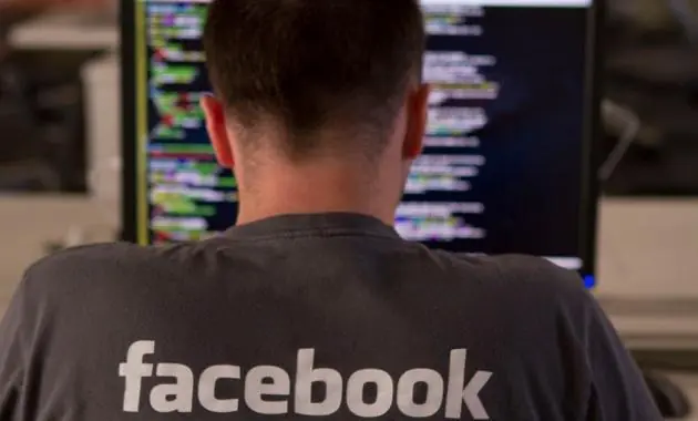 Facebook Facebook