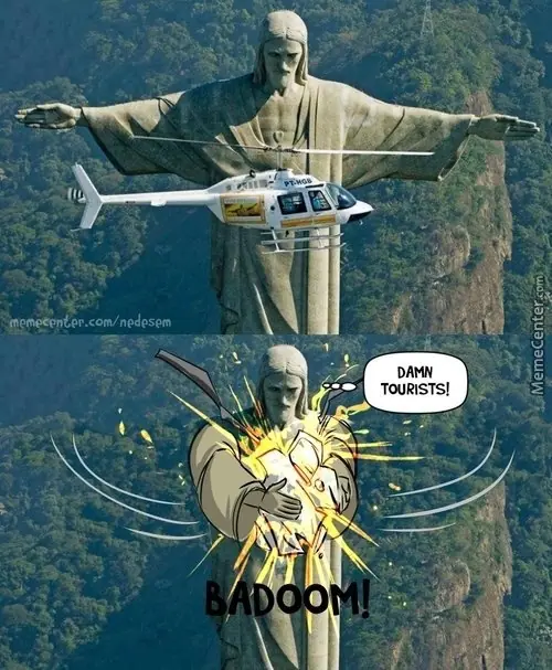 aburrido pasa y reie un poco
