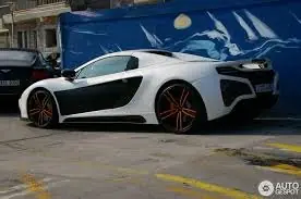 McLaren MP4-12C modificado por Gemballa