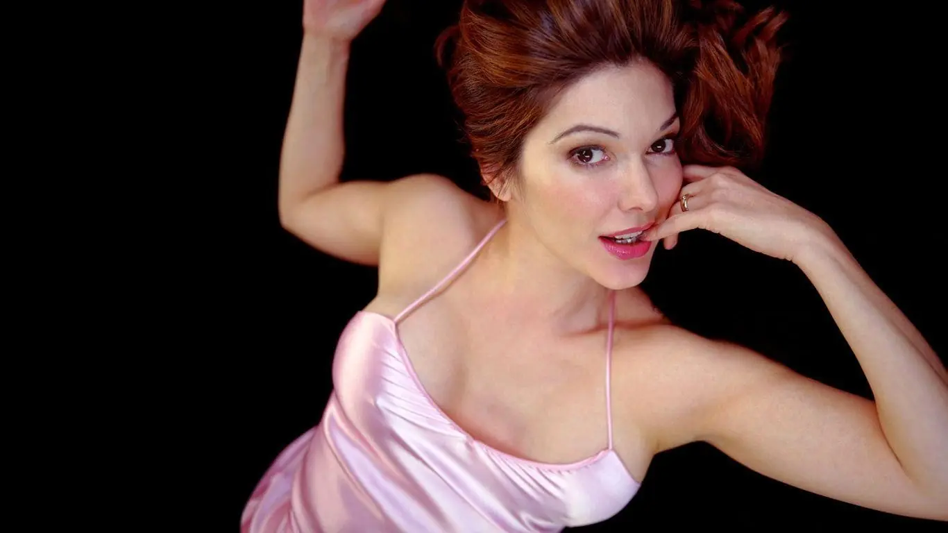 laura harring laura harring