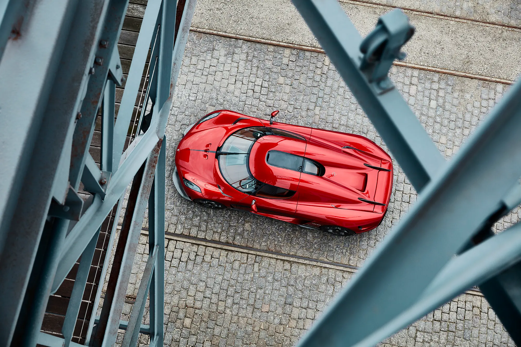 Coche híbrido que supera los 460 Km/hora