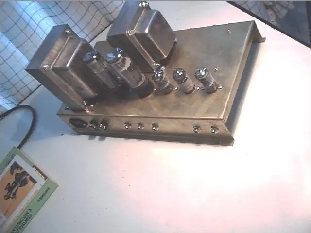 construi un amplificador