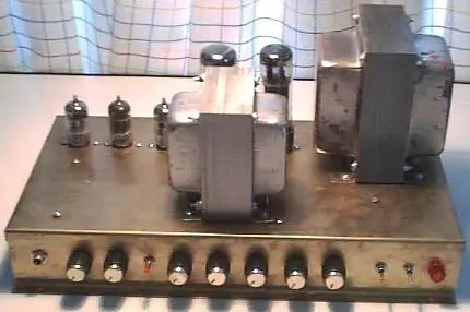 Construi amplificadores valvulares de 50W y 3W.