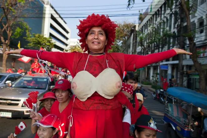 Tetas sexys vs. tetas lactantes